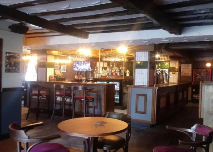 Hotel Oyo The Old Victoria Penrith