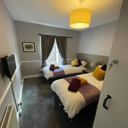 Oyo The Castlegate Arms Hotel